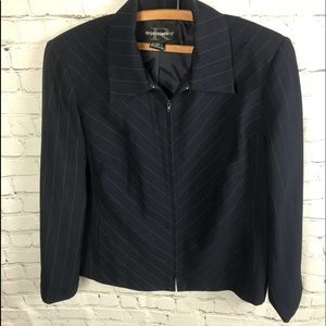 Requirements dress blazer